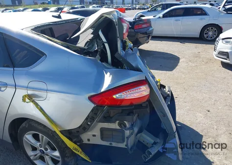 2016 Ford Fusion Hybrid S from USA, damaged, VIN 3FA6P0UU7GR354312